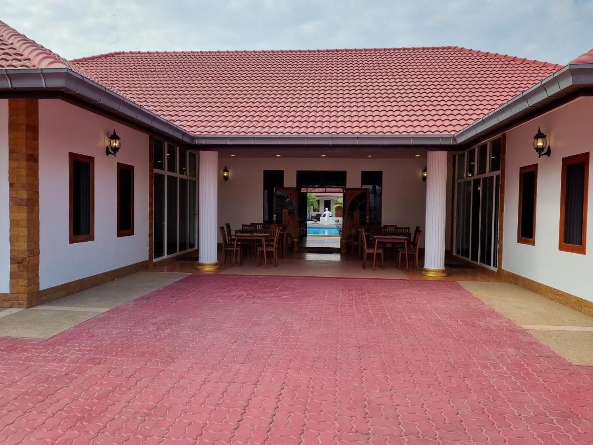Meyers Hua Hin Otel Dış mekan fotoğraf