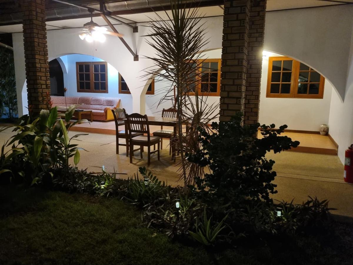 Meyers Hua Hin Otel Dış mekan fotoğraf