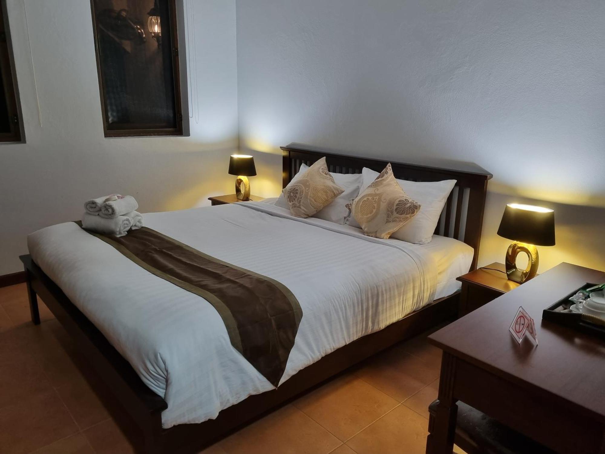 Meyers Hua Hin Otel Dış mekan fotoğraf